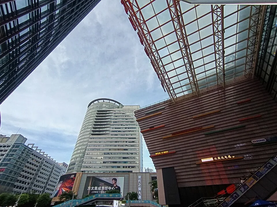 ย่าน Huaqiangbei ในเซินเจิ้น